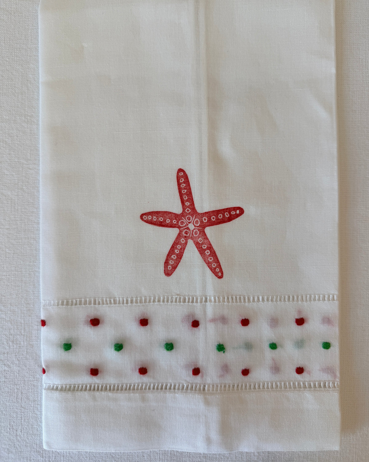 Hand-Printed Coastal Christmas Linen Set | Starfish Cocktail Napkins & Guest Towels